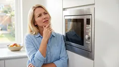 Ako škodlivé je používanie mikrovlnnej rúry: Takto to vlastne funguje